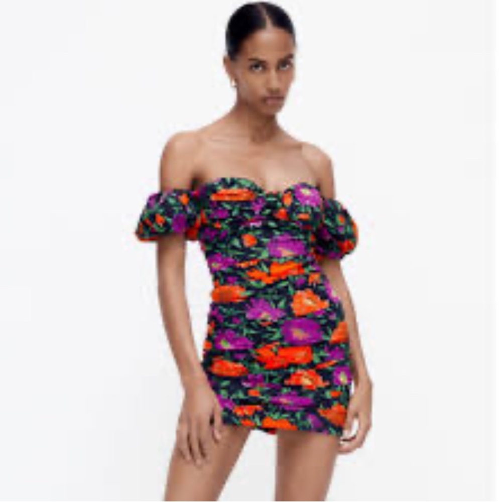 ZARA Draped Floral Mini Dress 🌸Size M (runs like a small)